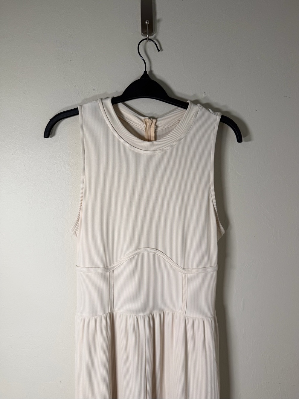 Cider Ivory Sleeveless Wide-Leg Jumpsuit - Picture 3 of 13